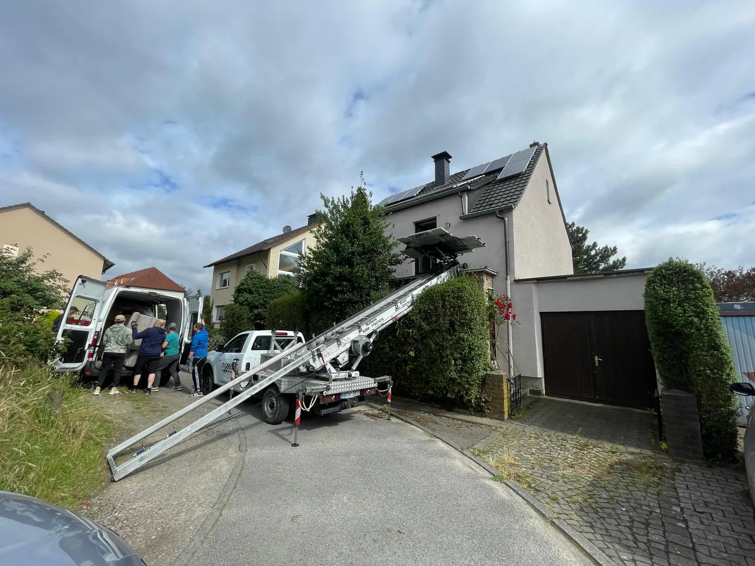 Außenaufzug bei einem Privatumzug